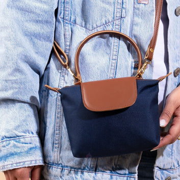 Dajinn Petit Voyage Sling Bag- Navy