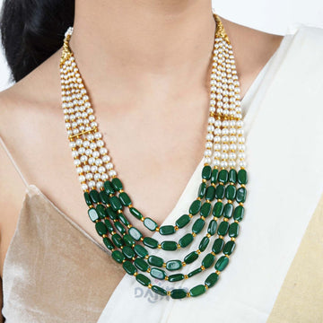 Dajinn Aarushi Green Bead And Pearl Necklace