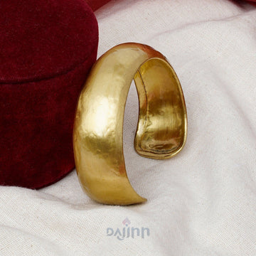 Dajinn Divyanka Gold Cuff Bracelet