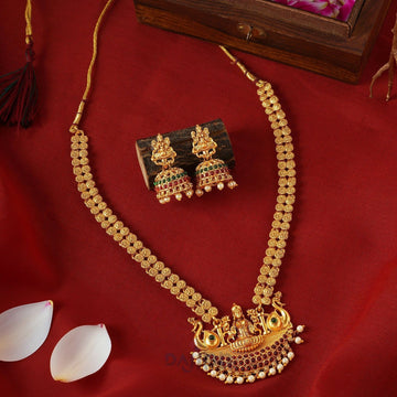 Dajinn Rani Haar Set