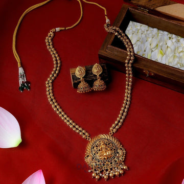 Dajinn Aditi Gold Necklace Set