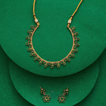 Dajinn Madhulika Green Gold Necklace Set