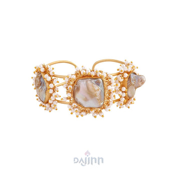 Aakhira gold and white bracelet