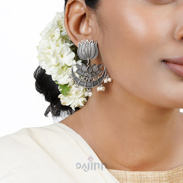 Dajinn Krupali Silver Oxidised Earring