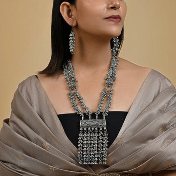 Dajinn Vansha Silver Oxidised Ghungroo Necklace Set