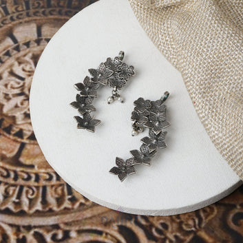 Dajinn Aaira Silver Oxidised Earcuff