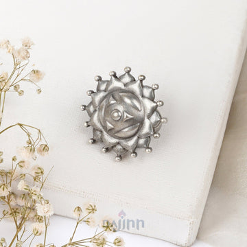 Dajinn Naazni Silver Oxidised Ring