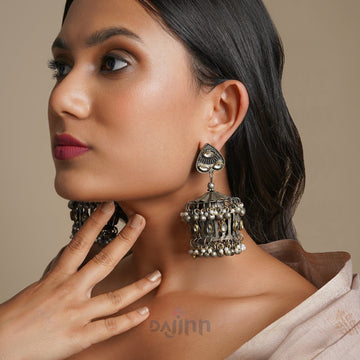 Dajinn Malvika Gold and Silver Oxidised Earring