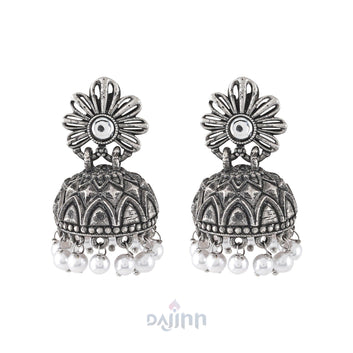 Dajinn Kritikaa Silver Oxidized Earring