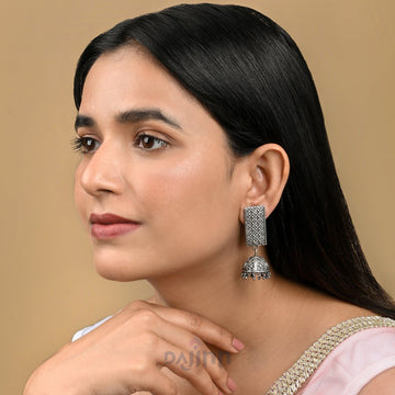 Dajinn Somya Silver Oxidised Earring