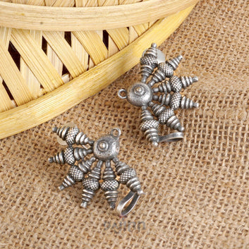 Dajinn Aabirani Silver Oxidised Earrings