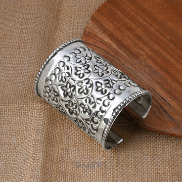 Dajinn Jassi Silver Oxidised Cuff Bracelet