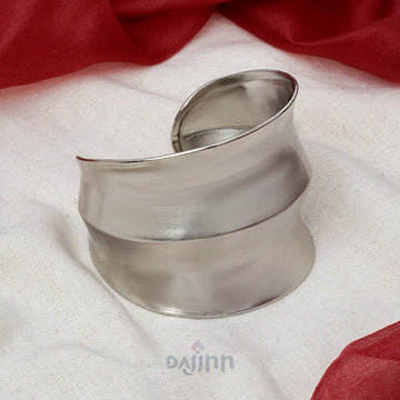 Dajinn Vidyuta Silver Oxidised Cuff Bracelet