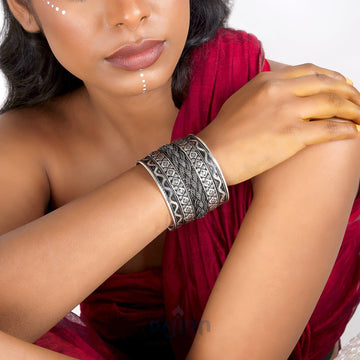 Dajinn Diyari Silver Oxidised Cuff Bracelet