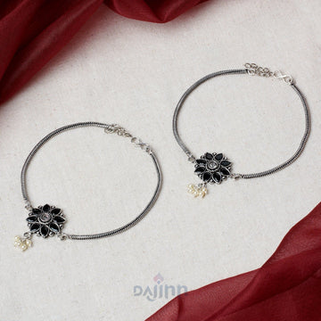 Dajinn Veeradedvi Blue Silver Oxidised Anklet