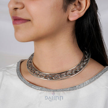 Dajinn Veeradevi Silver Oxidised Necklace