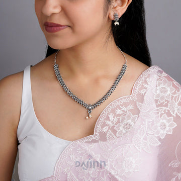 Dajinn Silver and White Jade Oxidised Set