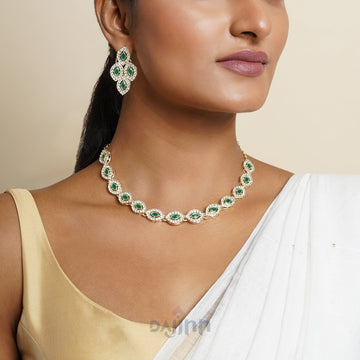 Dajinn Dharika Silver Green Necklace set