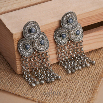 Dajinn Mrinal Silver Grey Earring