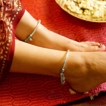 Dajinn Double Cylindrical Silver Oxidized Charm Anklets