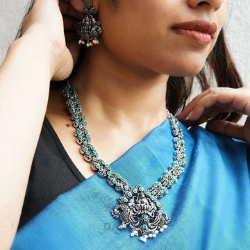 Dajinn Rachita Green Stone Temple Work Necklace Set