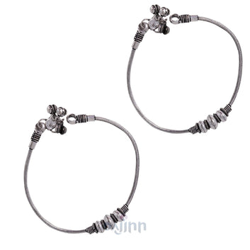 Dajinn Sejal Silver Oxidised Anklets