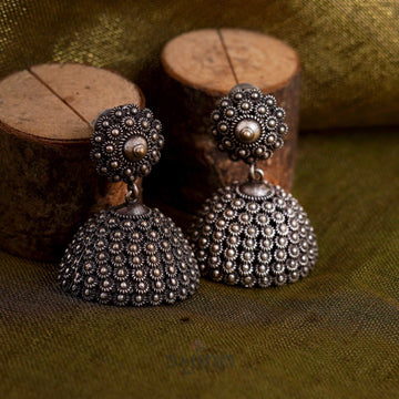 Dajinn Dharvi Metallic Antique Silver Jhumki