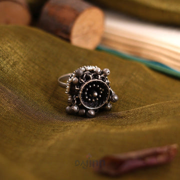 Dajinn Riona Ghungroo Antique Silver Ring