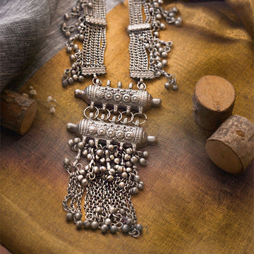 Dajinn Anukriti Silver Oxidised Long Necklace