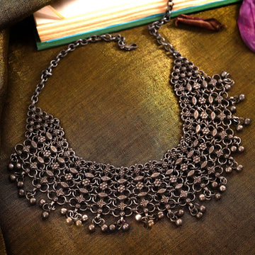 Dajinn Alvira Antique Silver Polish Necklace