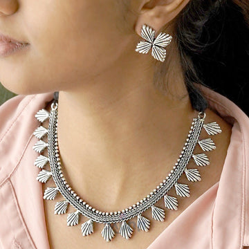 Dajinn Aaloka Silver Oxidised  Choker Necklace Set