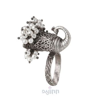 Dajinn Advika Dancing Peacock Pearl Ring