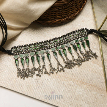 Dajinn Heeral Green Silver Oxidised Choker Necklace