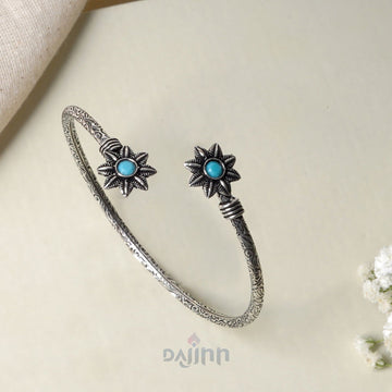 Dajinn Shambhavi Silver Oxidised Floral Bracelet
