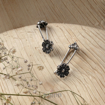 Dajinn Januja Silver Oxidised Clip On Bugadi