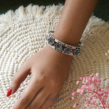 Dajinn Mandira Silver Oxidised Bracelet Cuff