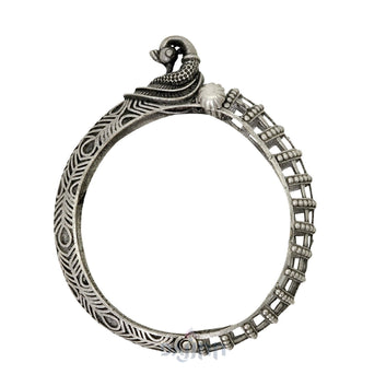 Dajinn Aishay Silver Oxidised Bangle