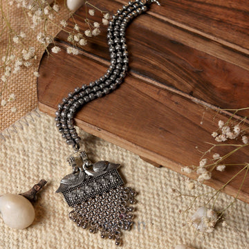 Dajinn Aadhila Silver Oxidised Maang Tikka