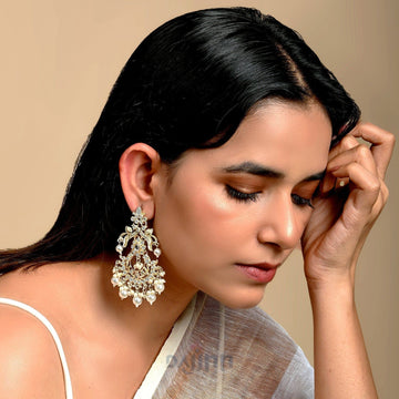 Dajinn Vamikaa Gold Earring