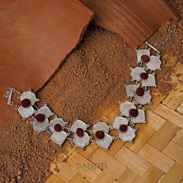 Dajinn Kakini Coin Necklace
