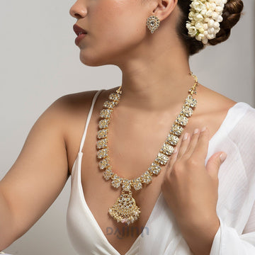 Dajinn Jayani Pearl and Polki Necklace