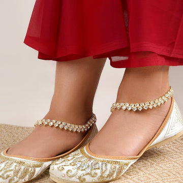 Dajinn Kasturi Pearl and Gold Anklets