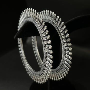Zareen Square Filigree Pure Brass Oxidized Kada_3