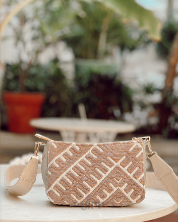 Dajinn Oak Riviera Baguette Sling
