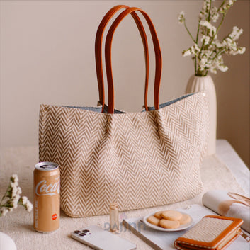 Dajinn The Essential Tote Bag- Nude